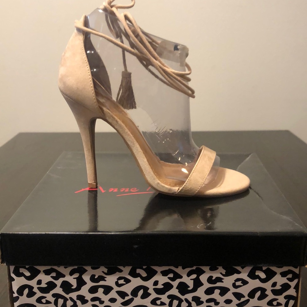 Tan Heel Lace up leg